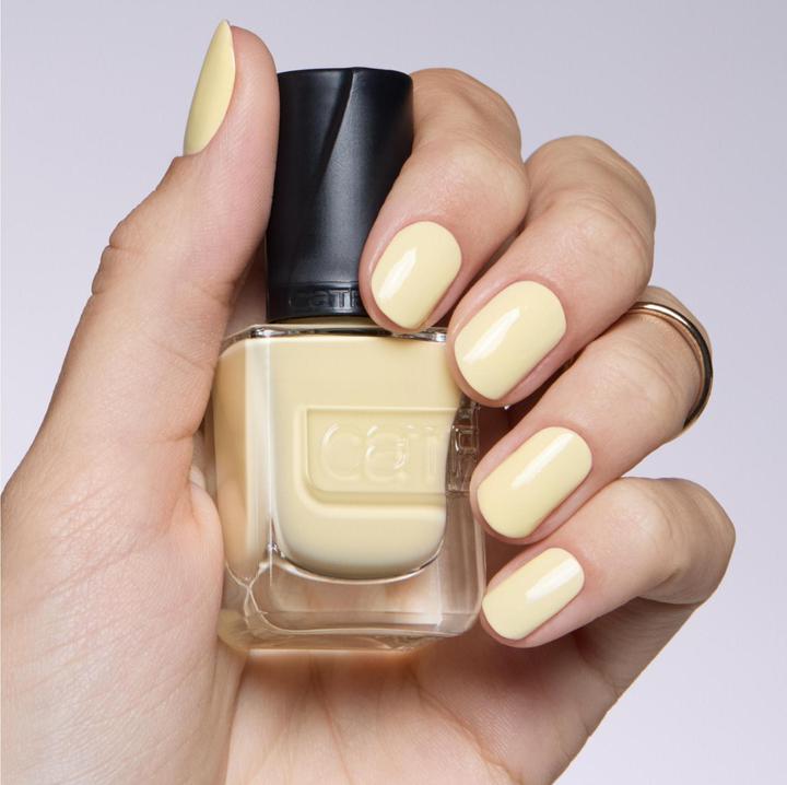 Actual product image Catrice Gel Affair Nail Lacquer No. 012 Yellow Long-Lasting (012 Easy Peasy Lemon Squeezy, Gel-Effect Nail Polish)