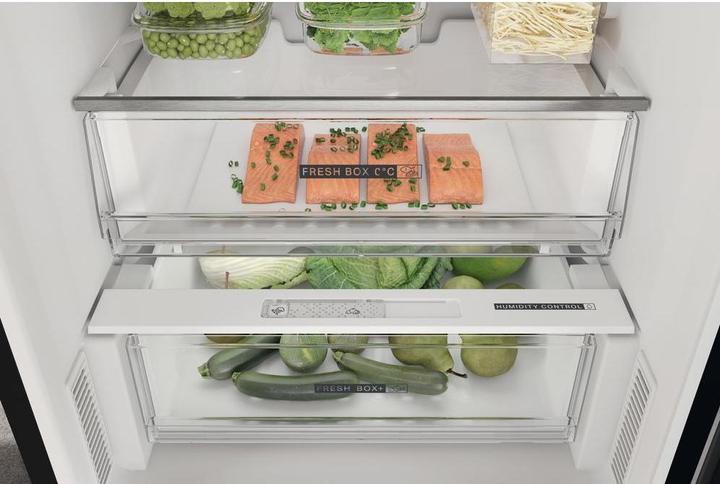 Produktbild Whirlpool W7X 82O K (335 l)