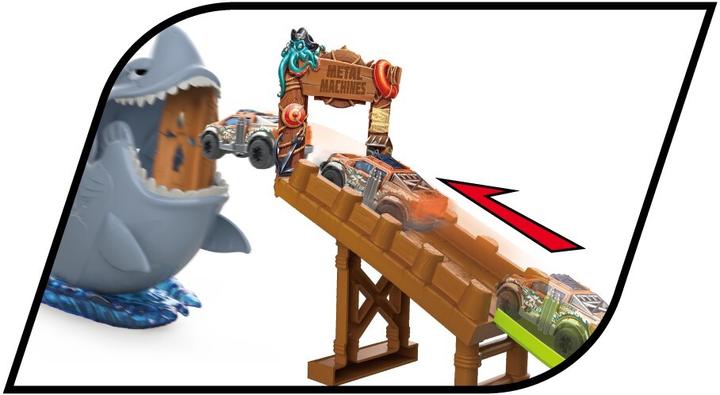 Actual product image Zuru Metal Machines Shark Attack