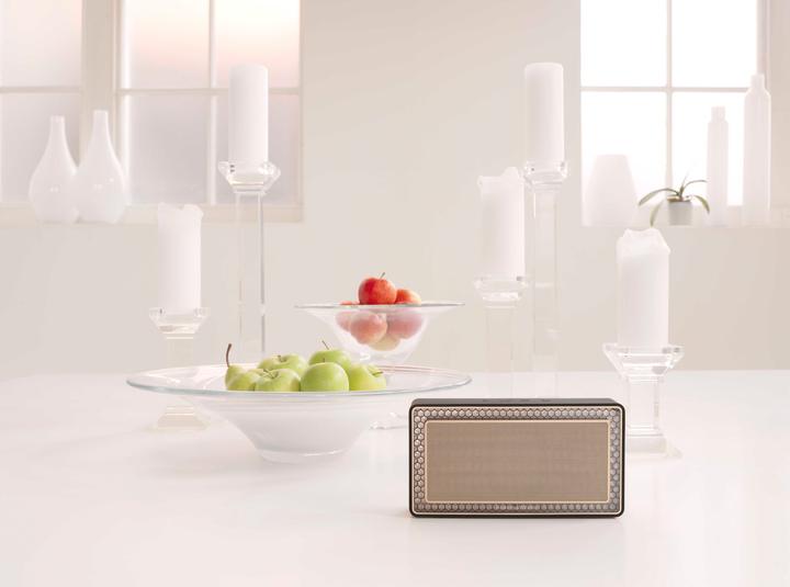 Image du produit Bowers & Wilkins T7 (18 h, Fonctionnement sur secteur, Fonctionnement sur batterie)