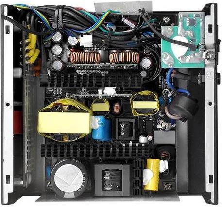 Actual product image Thermaltake Power supply Toughpower Grand RGB 750W PS-TPG-0750FPCGEU-R (750 W, Active, 140 mm) (750 W)