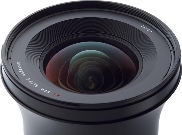 Image du produit Zeiss Milvus 2.8 / 15mm ZE Canon EF (Canon EF, Plein format)
