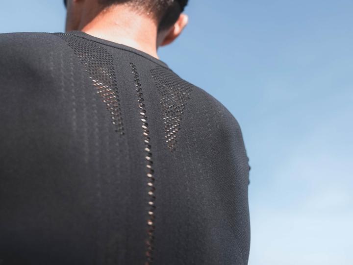 Actual product image Compressport Trail Half-Zip Fitted SS Top - Trail Capsule 2023 (XL)
