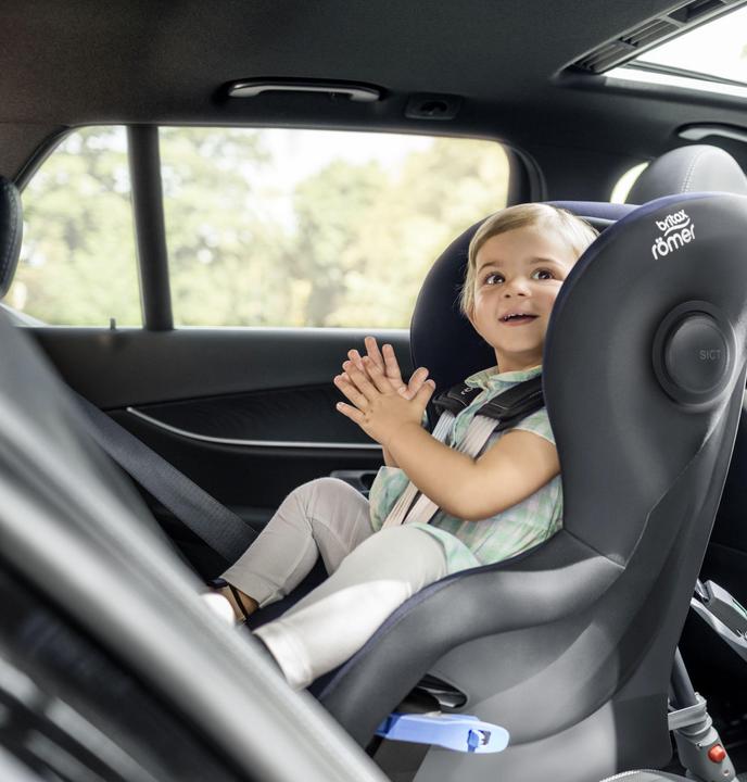 Produktbild Britax Römer BRITAX car seat MAX-WAY plus Storm Gray 2000027827
