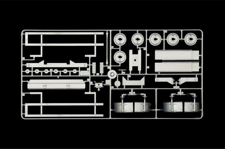Actual product image 1:24 Container Semitrailer 40Ft