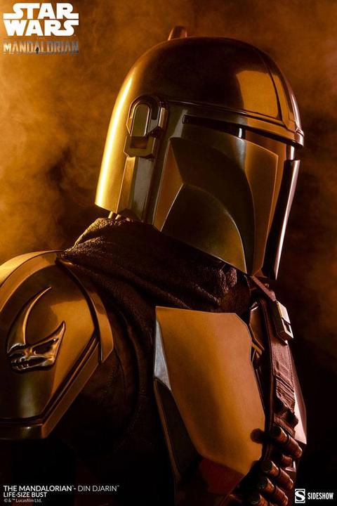 Image du produit Sideshow Star Wars The Mandalorian buste 1/1 The Mandalorian - Din Djarin 86 cm