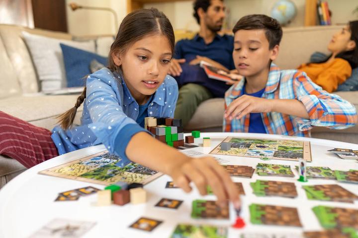 Produktbild Ravensburger board game Minecraft Builders & Biomes (LT, LV, EE), 27088 (Litauisch, Estnisch, Lettisch)