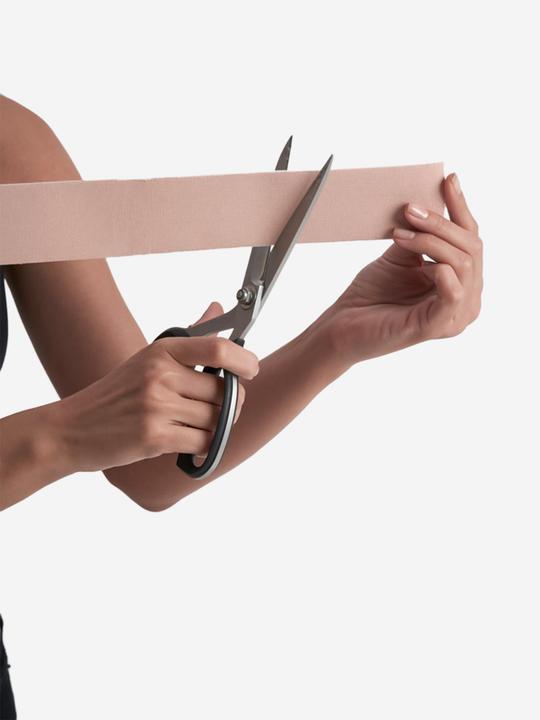 Immagine prodotto Bye Bra Fascia Per Il Corpo 5m X 6,5 cm + 3 Paia Di Copricapezzoli In Raso Nudi (Confezione singola, Taglia unica)