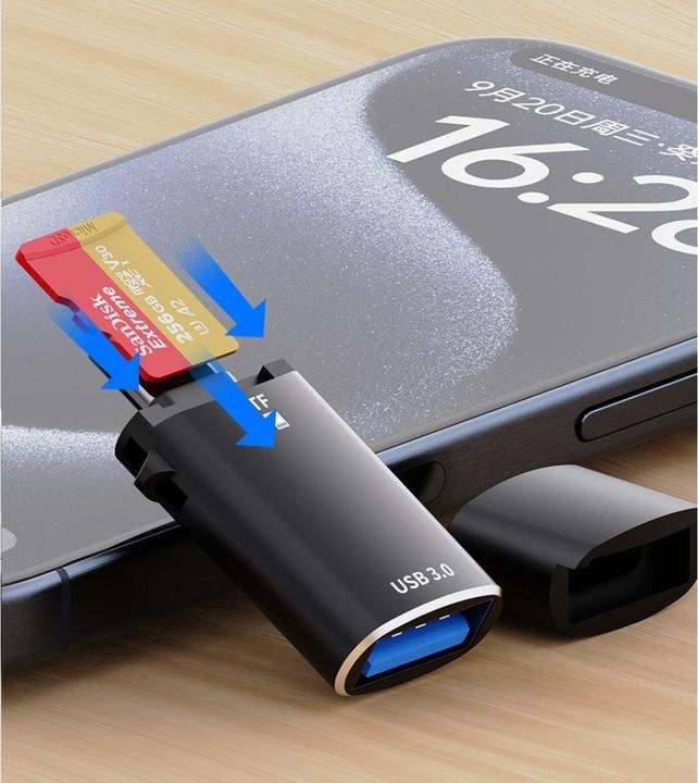 Image du produit PowerGuard Adaptateur deux en un USB-C vers carte MicroSD et lecteur USB 3.0 (USB Type C, MicroDot)
