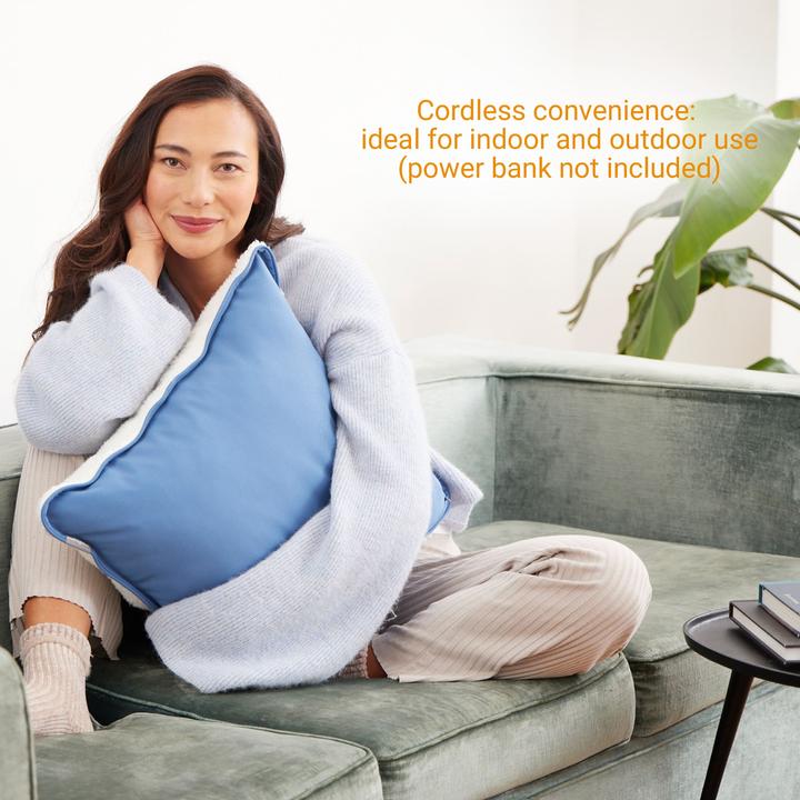Actual product image Medisana HC 150 Interior Cushion Line blue (40 x 40 x 18 cm)