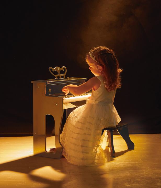 Produktbild Hape Klangvolles E-Piano (Multilingual)