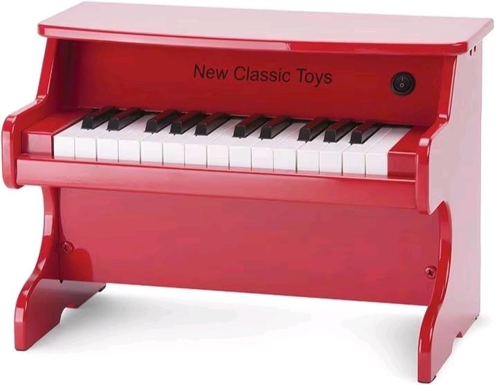 Actual product image New Classic Toys Electric piano