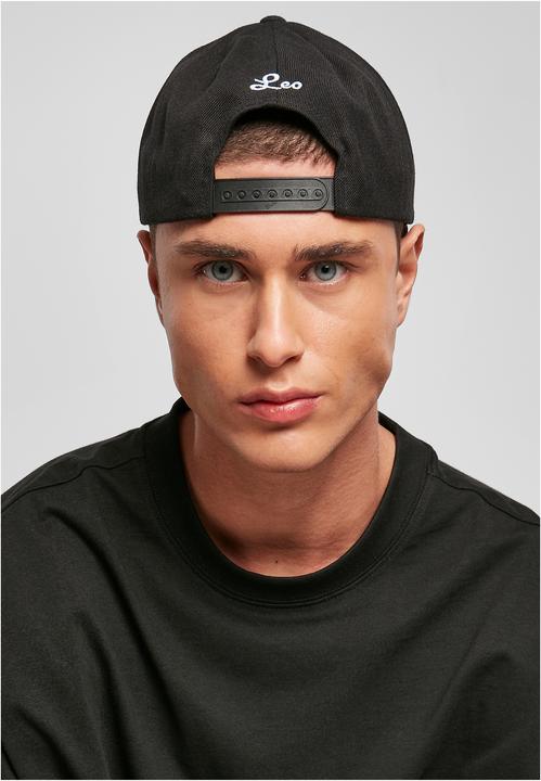 Actual product image Mister Tee Zodiac YP Classics 5-Panel Premium Curved Visor Snapback Cap - 16461 (One size)