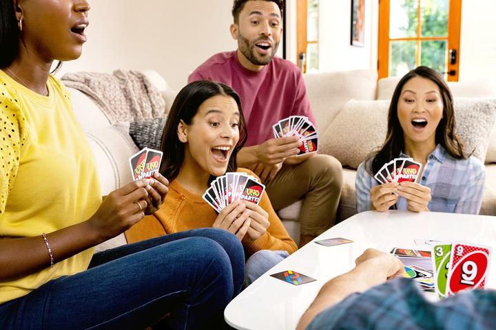 Actual product image Mattel Games UNO Party (German)