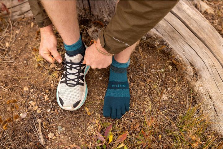 Actual product image Injinji Trail Midweight Mini Crew (M)