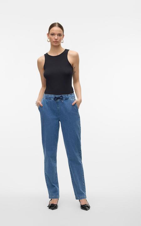 Actual product image Vero Moda VMCALLIE Mid Rise Karotte, locker geschnitten Jeans Locker geschnitten (XS)