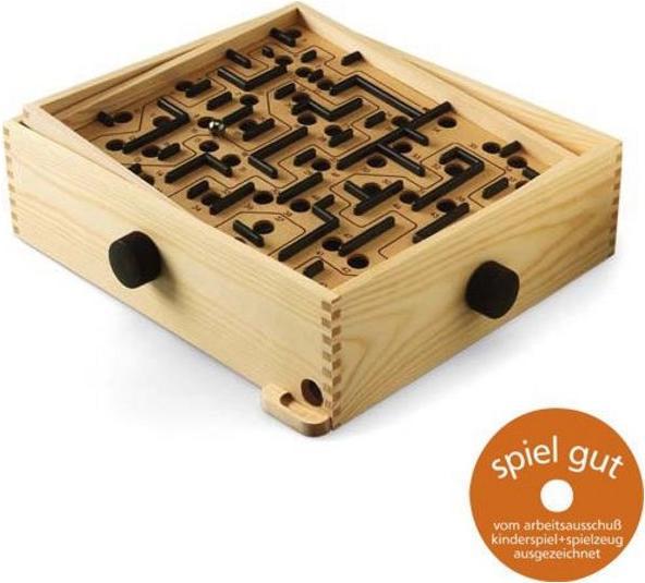 Actual product image Brio labyrinth (English)