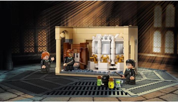 Produktbild LEGO Hogwarts: Misslungener Vielsaft-Trank (76386, LEGO Harry Potter)