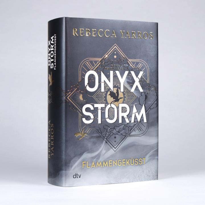 Actual product image Onyx Storm (German, Rebecca Yarros, Julia Schwenk, Michelle Gyo, 2025)