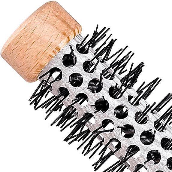 Image du produit Biovan Brosse ronde pour sèche-cheveux avec revêtement céramique
