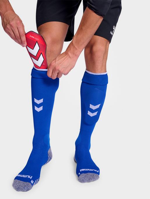 Actual product image hummel Hml Shin Guards Super Light (XS)