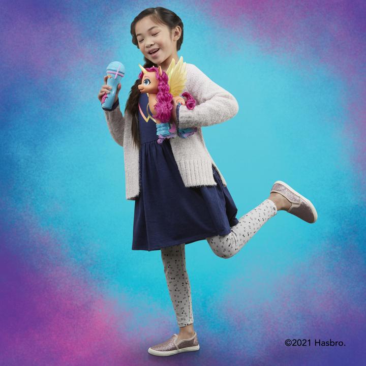 Image du produit My Little Pony Une nouvelle génération de chanteurs et de patineurs pour s'amuser avec Starscout ensoleillé