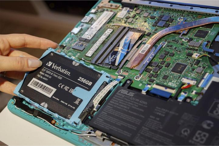Actual product image Verbatim Vi550 S3 (256 GB, 2.5")