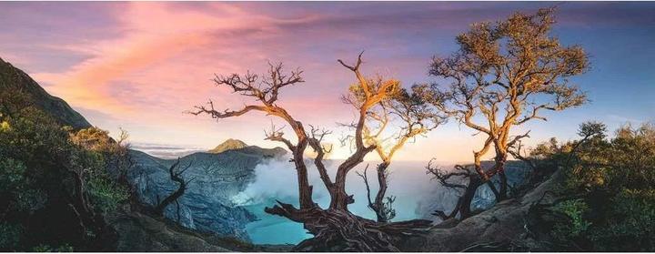 Produktbild Ravensburger Schwefelsäure See am Mount Ijen, Java (1000 Teile)
