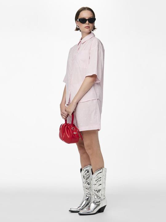 Image du produit Pieces PCEMMA Bestickte Shorts (S)