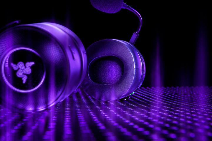 Actual product image Razer Kraken V3 Pro (Wireless, Cable)