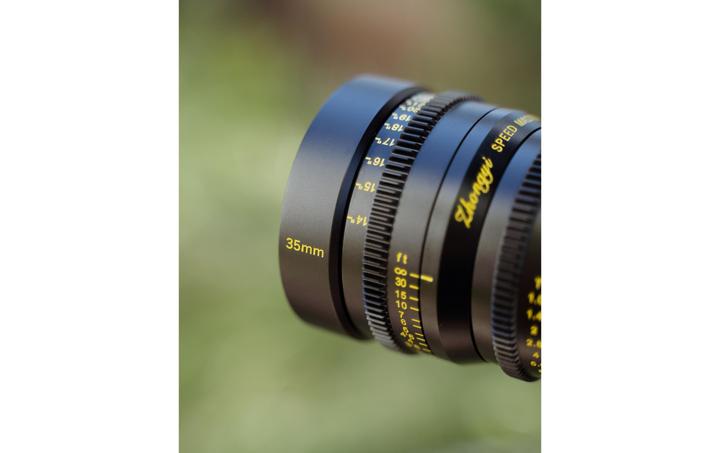 Produktbild Zhongyi Mitakon Festbrennweite Speedmaster 35 mm T1 Cine (Fujifilm X)