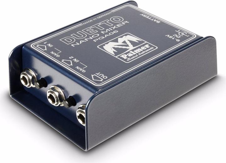 Actual product image Palmer Audio DUETTO guitars and