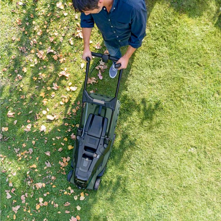 Actual product image Bosch Home & Garden AdvancedRotak 36-750 (Rechargeable battery operated)