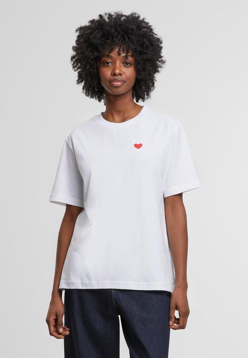Actual product image Mister Tee MisterTee Heart Shape EMB Tee - 184233 (5XL)