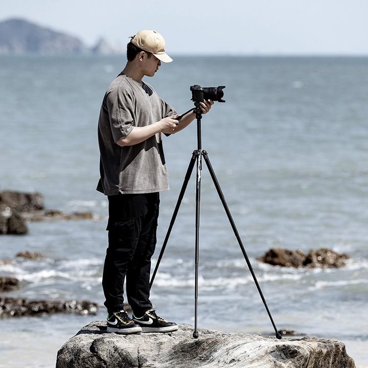 Image du produit Ulanzi F38 Quick Release Video Carbon Travel Tripod