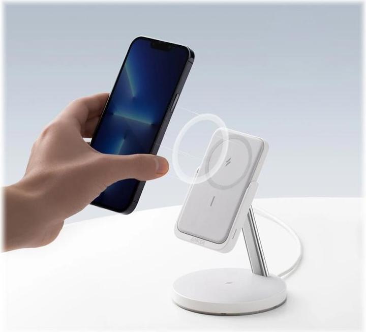 Actual product image Anker 633 PowerWave Mag-Go 2-in-1 Stand (7.50 W)