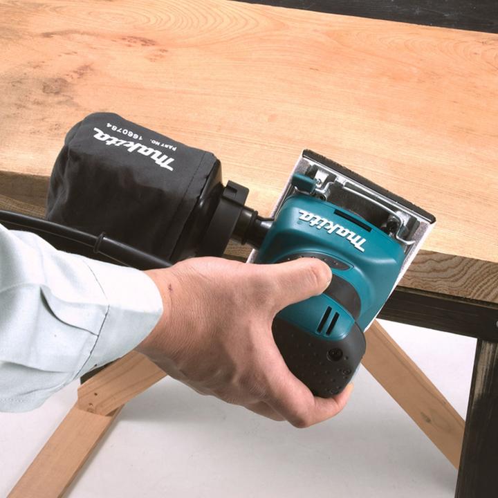 Actual product image Makita Bo4900v (Sander, 330 W)