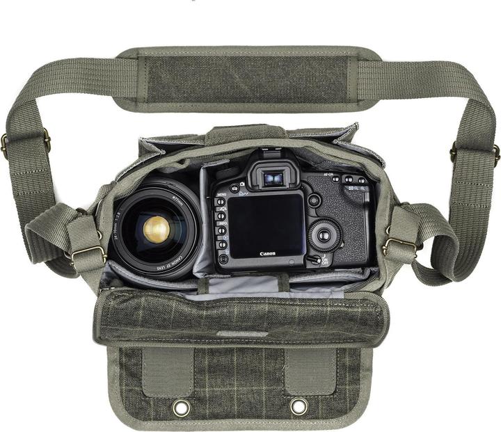 Actual product image Think! Tank Retrospective 4 v2.0 (Camera shoulder bag)