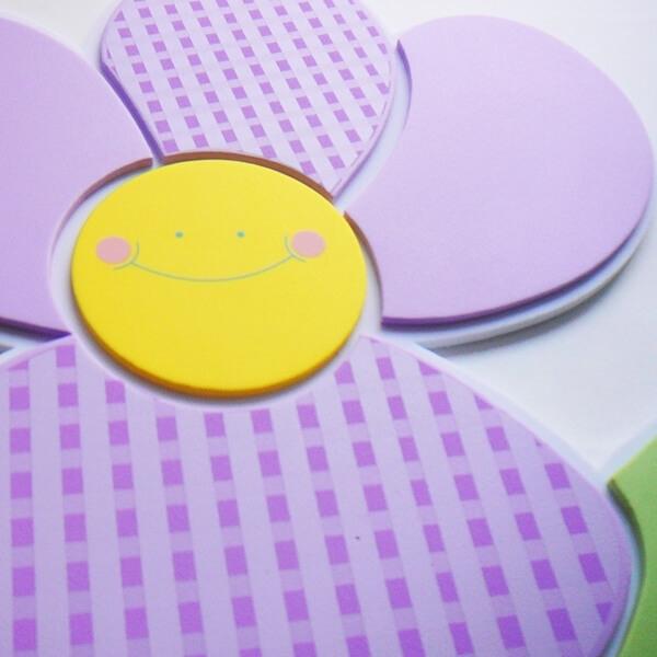 Actual product image Crearreda Smiling Flowers Foam 3D