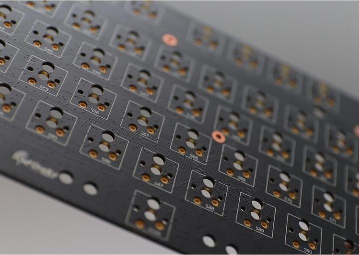 Produktbild Ducky One 3 (DE, Kabelgebunden)