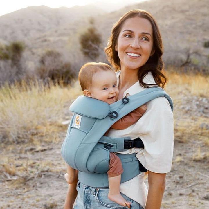 Actual product image Ergobaby Ergo Baby Omni Breeze