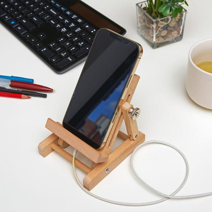 Actual product image Kikkerland Easel Phone Stand