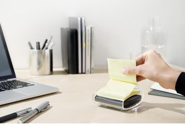 Immagine prodotto Post-it Super appiccicoso (76 x 76 mm)