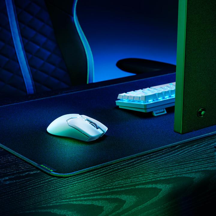 Actual product image Razer Viper V2 Pro (Wireless, Cable)