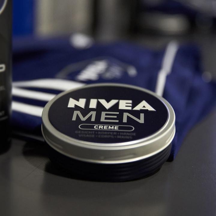 Immagine prodotto NIVEA Crema Uomo (150 ml) (Crema corpo, 150 ml)