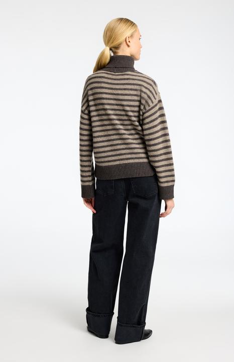 Actual product image Selected Femme Knitted turtleneck jumper (M)