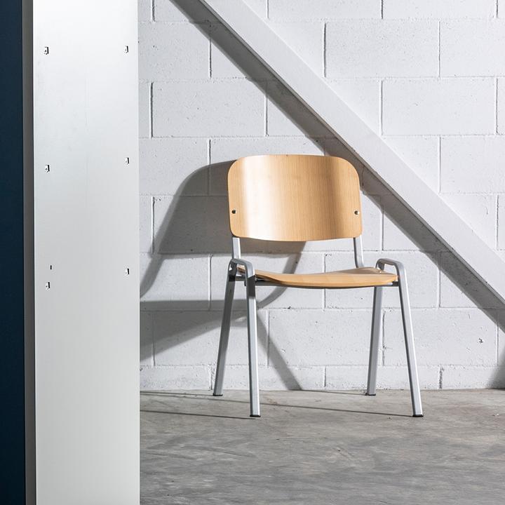 Actual product image Rocada 4 visitor chairs 974VE beech wood