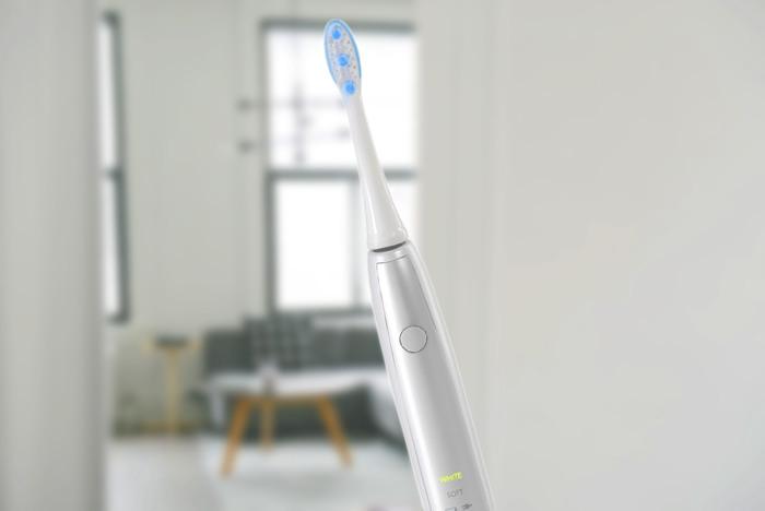Image du produit Panasonic EW-DL82 Brosse à dents sonique avec batterie extra forte (Brosse à dents sonique)