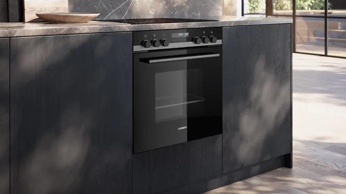 Actual product image Siemens Built-in cooker set, EI645CFB6E + HE578BBS4, built-in cooker, induction hob, PQ521IB02