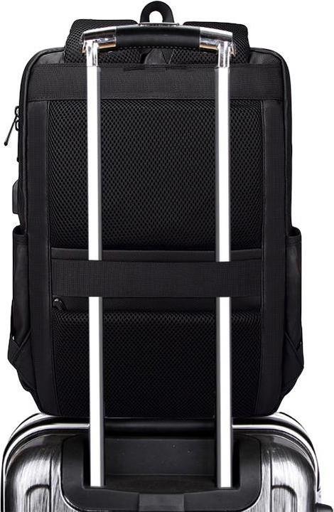 Actual product image Sponge 15 "( 38 cm) All Black backpack, 15.4" with USB connection, black